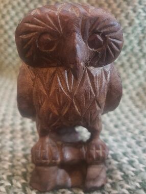 Magnificent Vintage Artisian Hand-Carved Wooden Owl Figurine, 5"